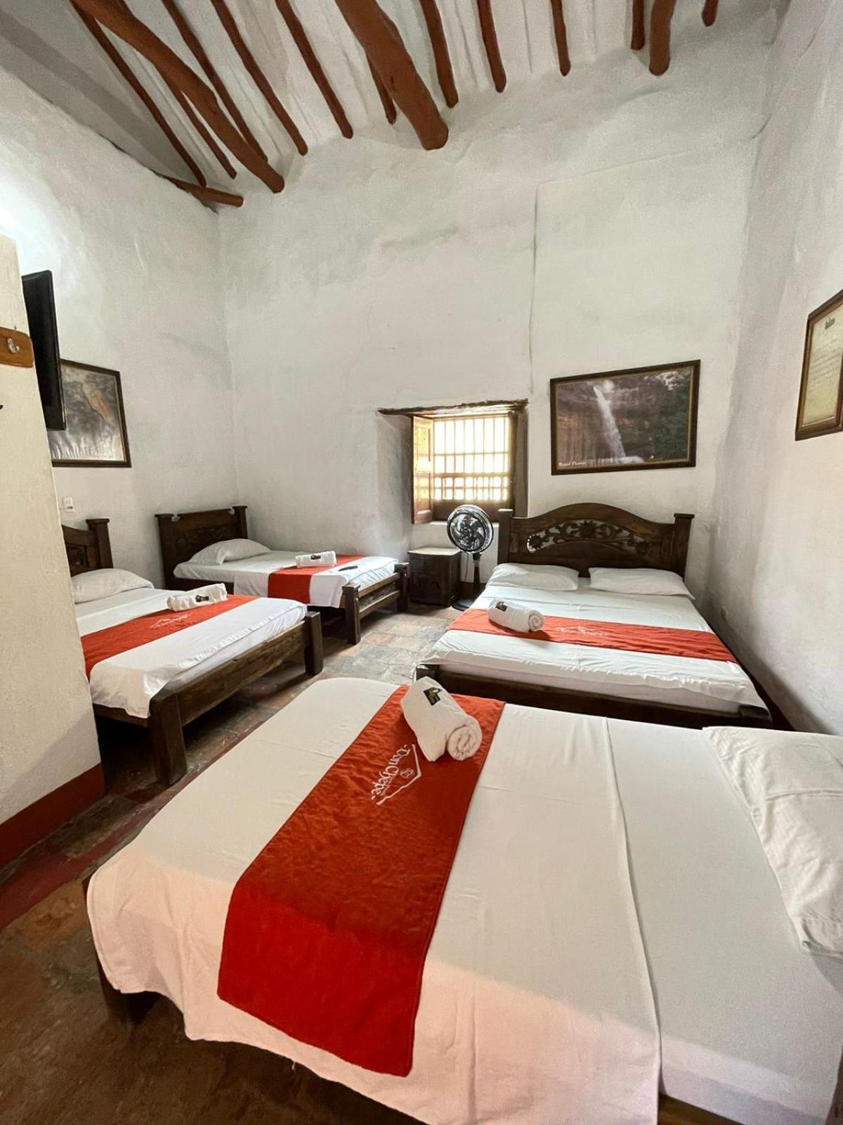 Hotel Casa Posada Don Chepe San Gil Exteriör bild