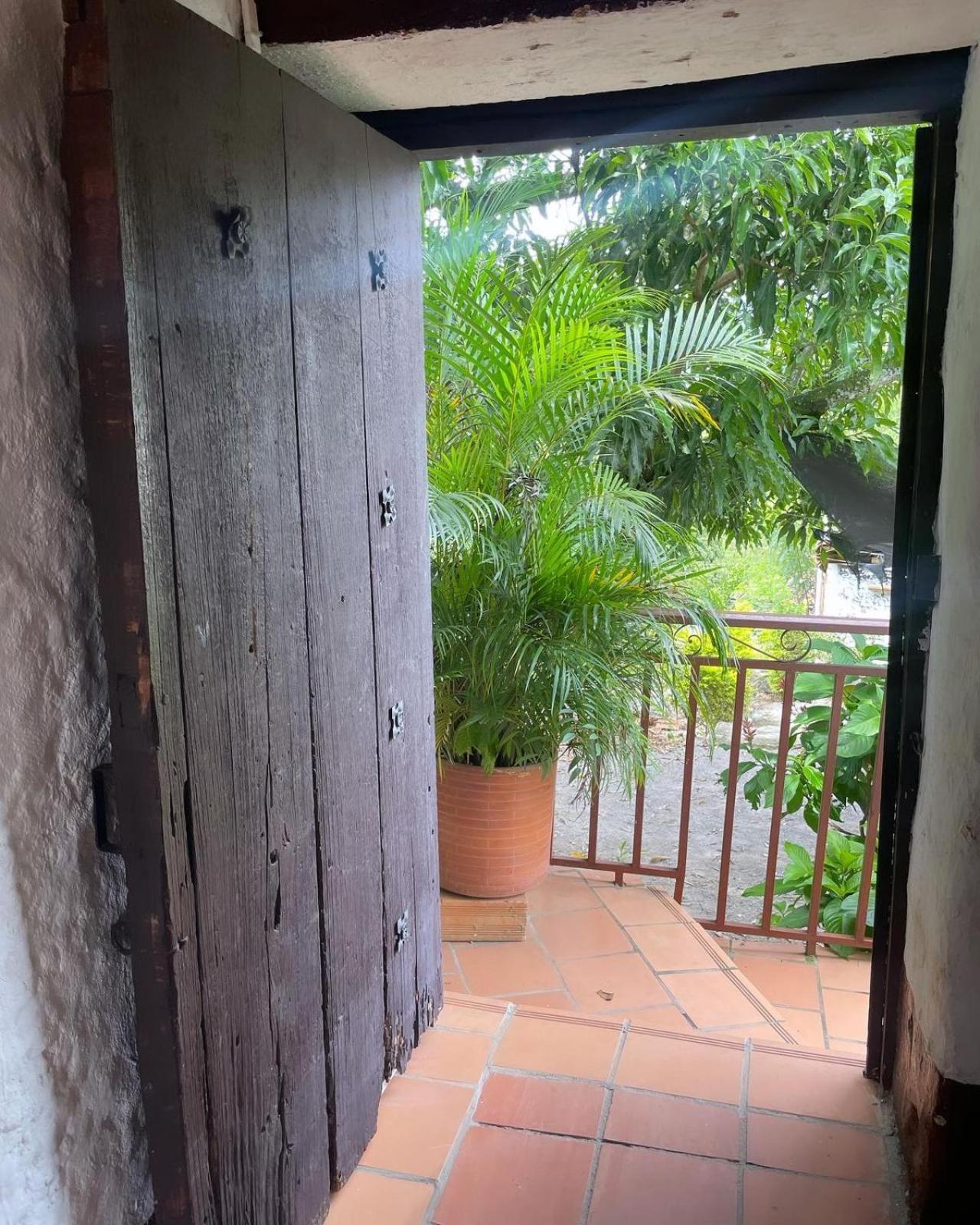 Hotel Casa Posada Don Chepe San Gil Exteriör bild